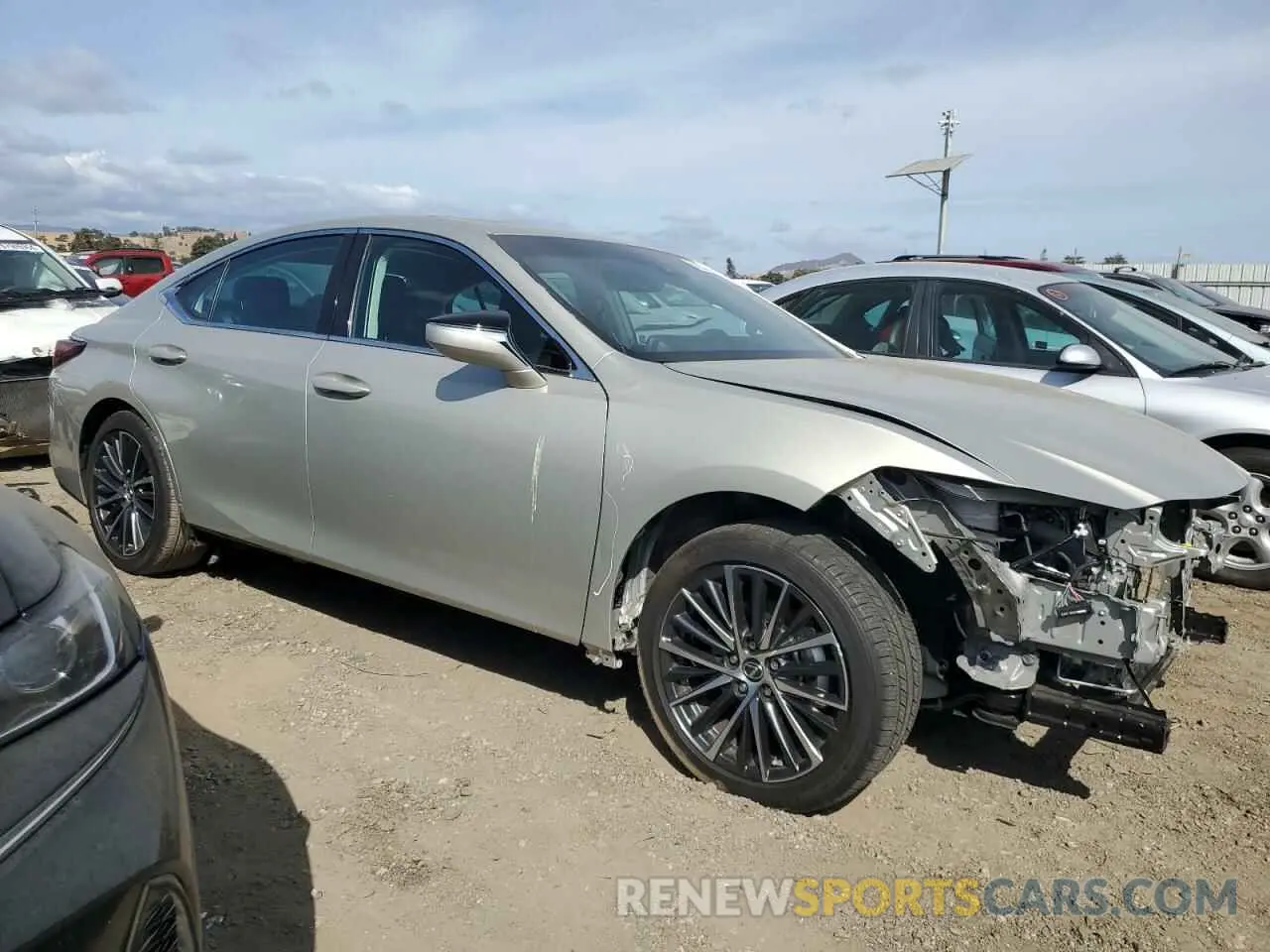 4 Photograph of a damaged car 58ADZ1B10PU148322 LEXUS ES350 2023