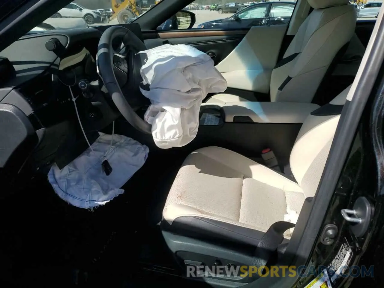 7 Photograph of a damaged car 58ADZ1B10PU148644 LEXUS ES350 2023