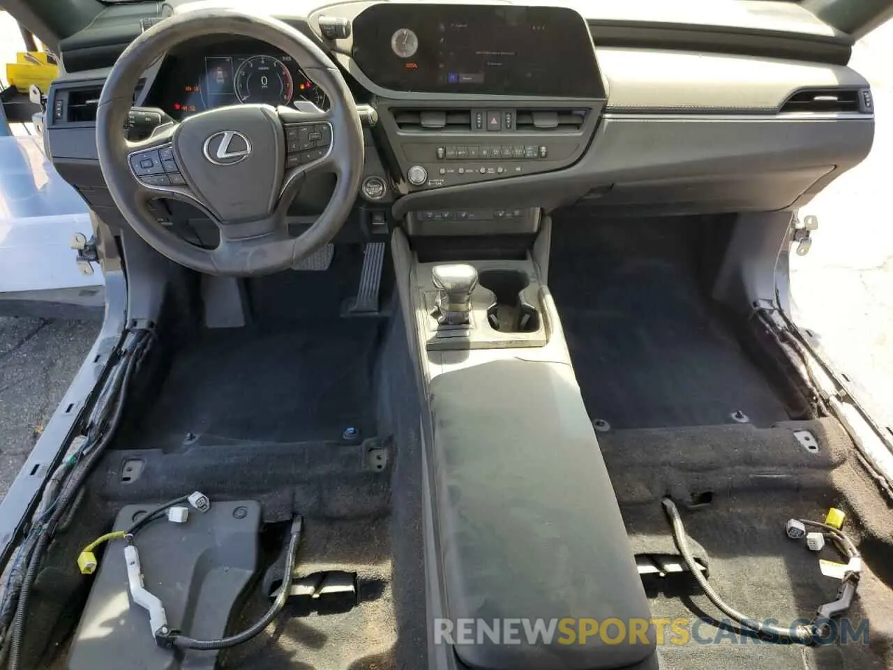8 Photograph of a damaged car 58ADZ1B10PU155223 LEXUS ES350 2023