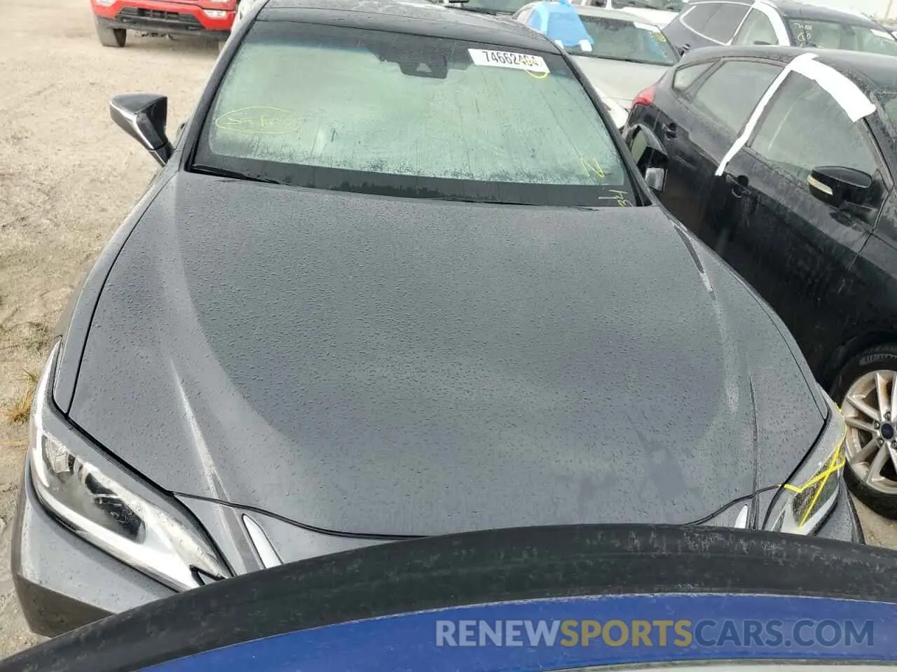 5 Photograph of a damaged car 58ADZ1B10PU157036 LEXUS ES350 2023