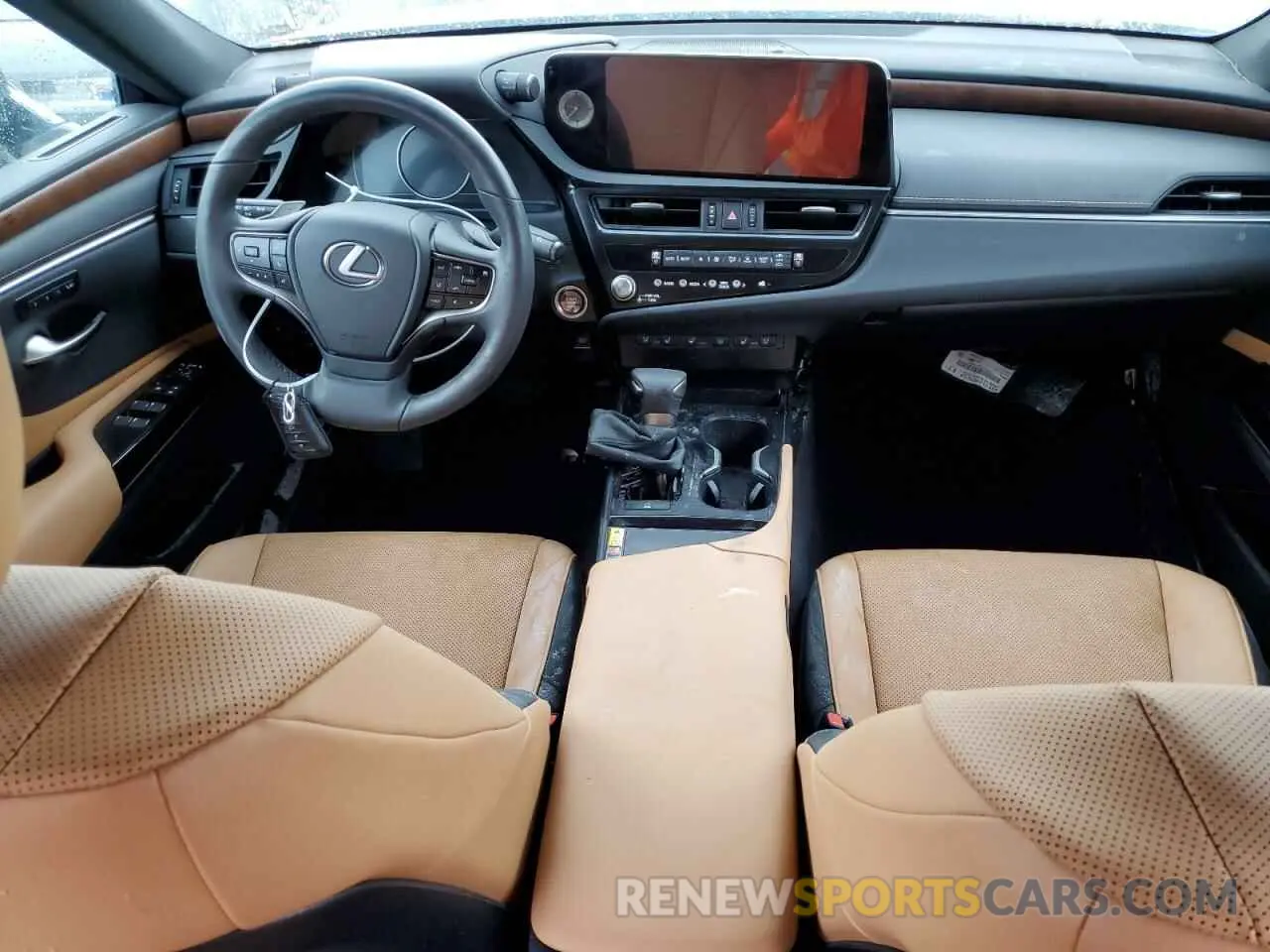 8 Photograph of a damaged car 58ADZ1B10PU157036 LEXUS ES350 2023