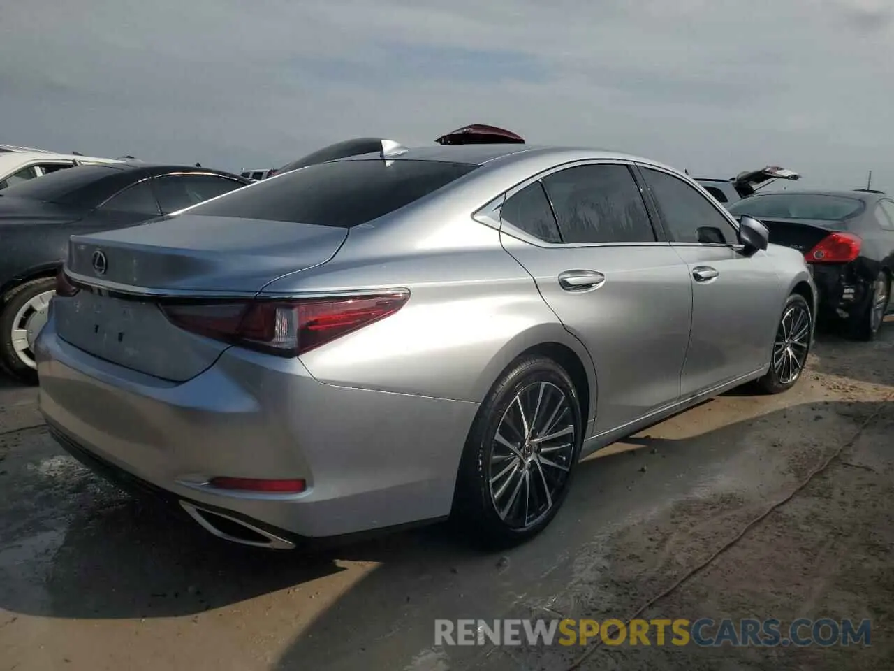 3 Photograph of a damaged car 58ADZ1B11PU144652 LEXUS ES350 2023