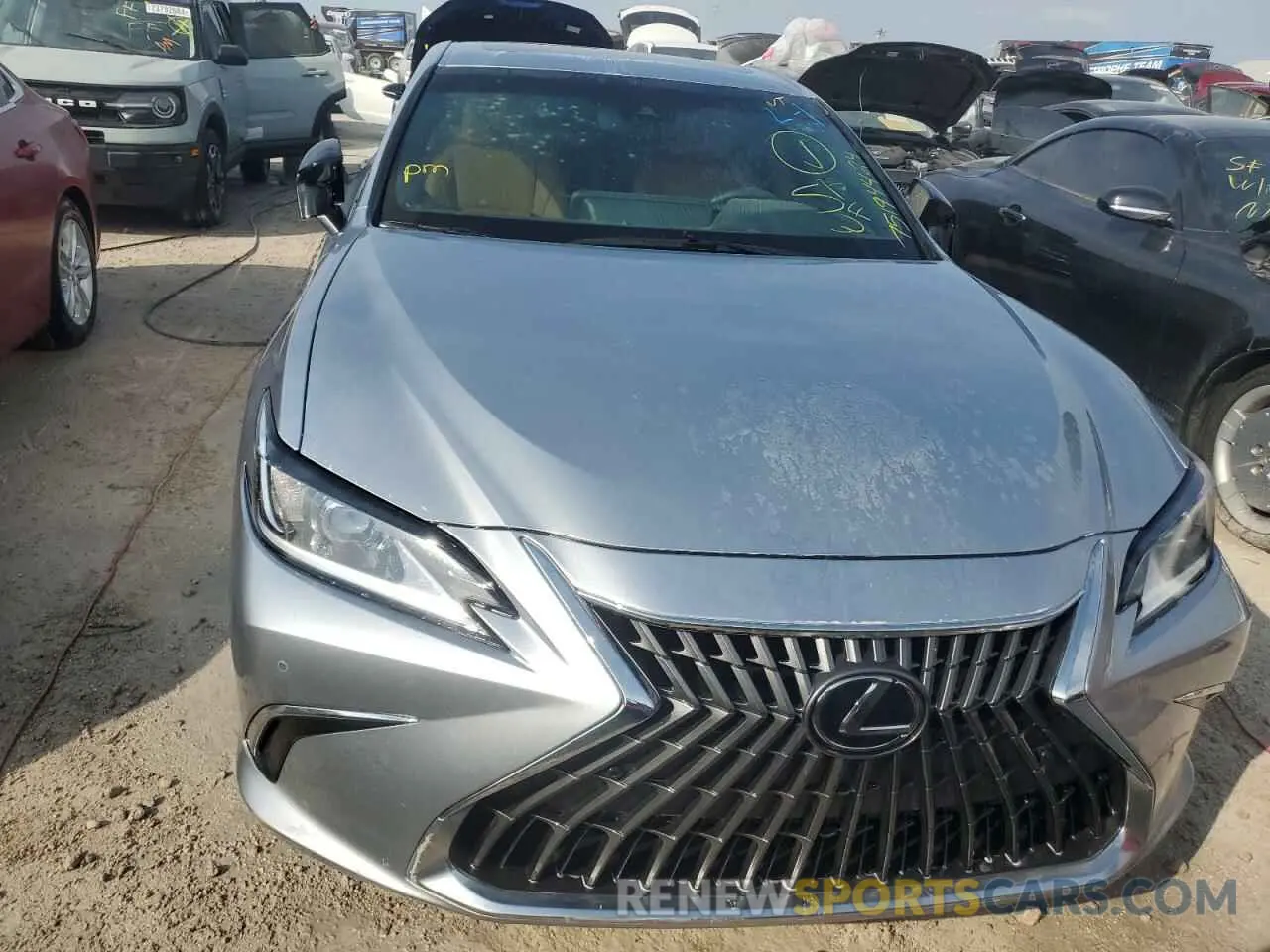 5 Photograph of a damaged car 58ADZ1B11PU144652 LEXUS ES350 2023