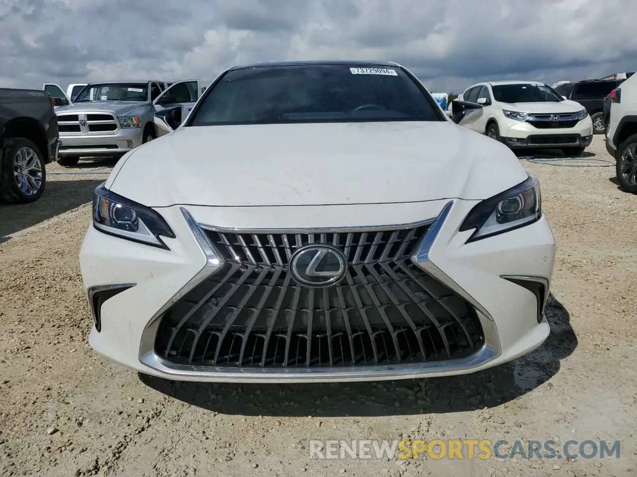 5 Photograph of a damaged car 58ADZ1B12PU153697 LEXUS ES350 2023
