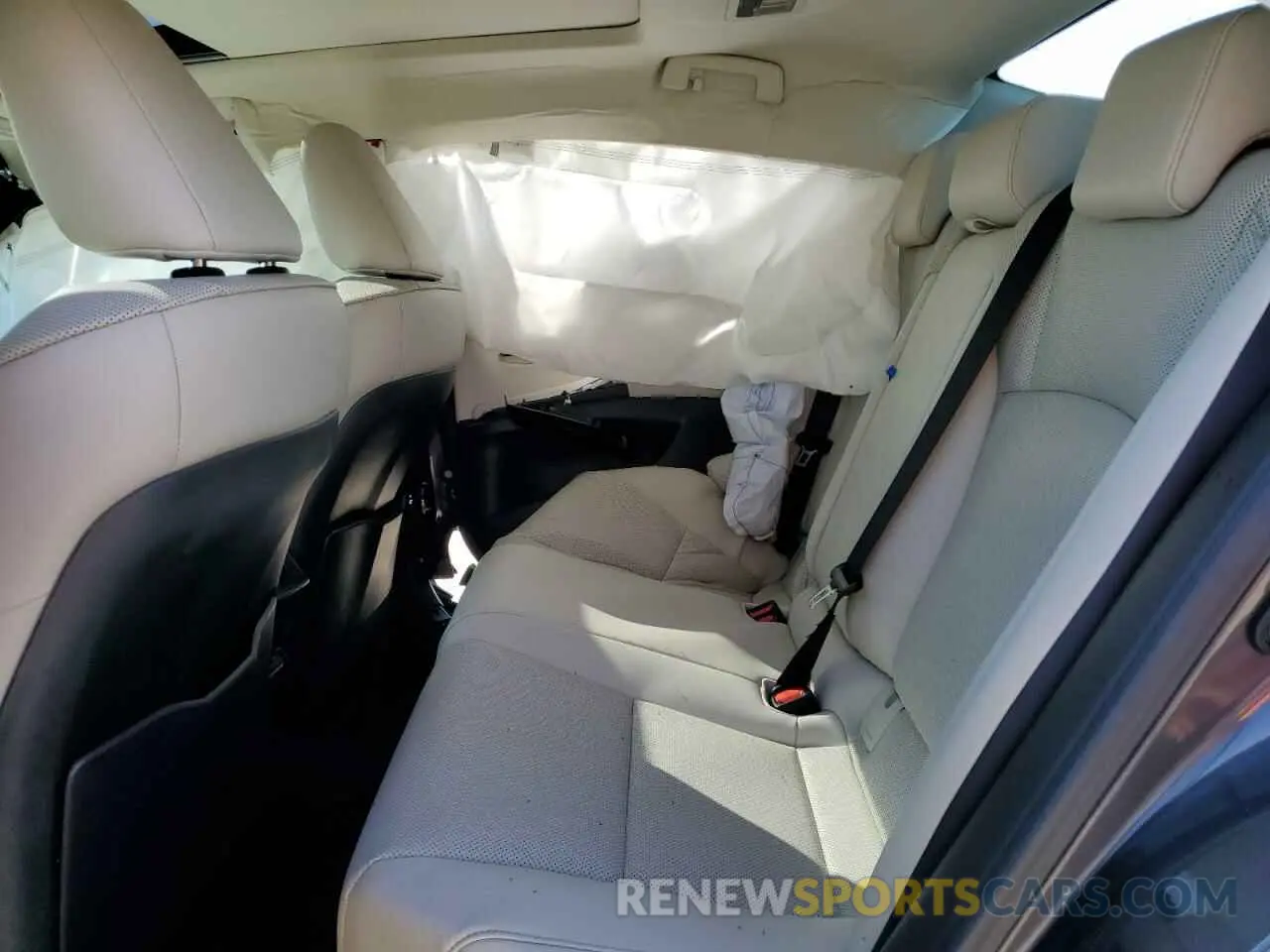 10 Photograph of a damaged car 58ADZ1B13PU144846 LEXUS ES350 2023