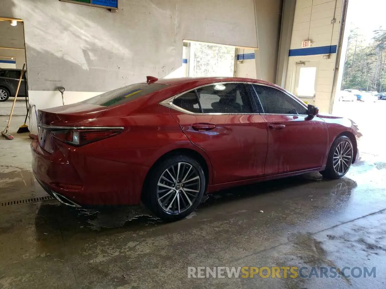 3 Photograph of a damaged car 58ADZ1B18PU159438 LEXUS ES350 2023