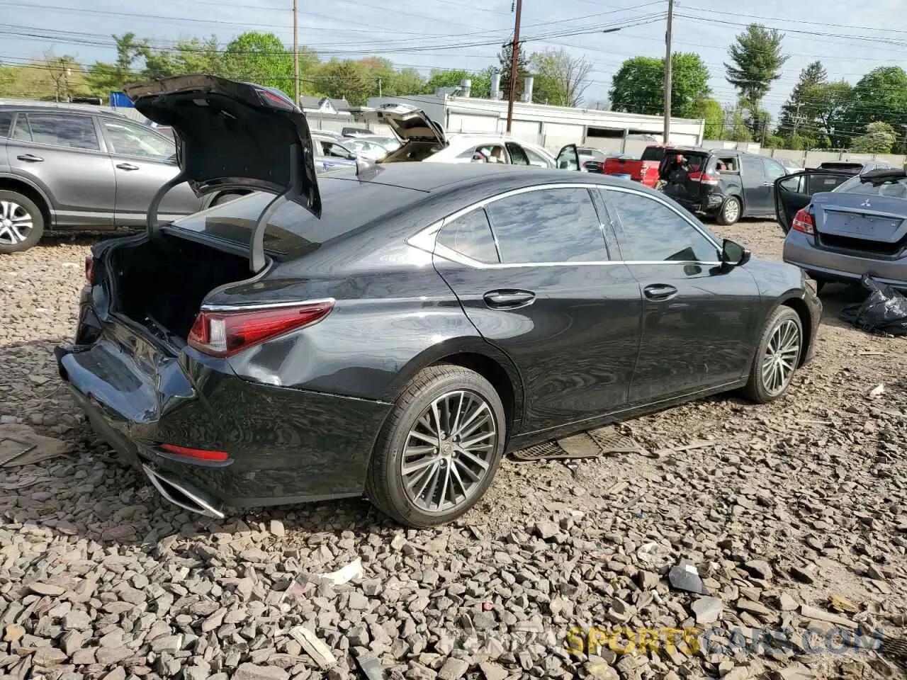 3 Photograph of a damaged car 58ADZ1B1XPU140762 LEXUS ES350 2023