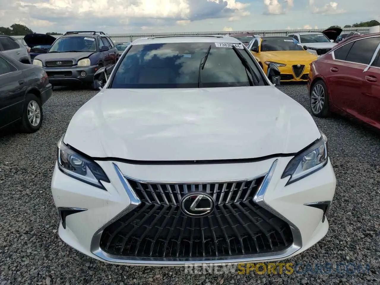 5 Photograph of a damaged car 58ADZ1B1XPU150837 LEXUS ES350 2023