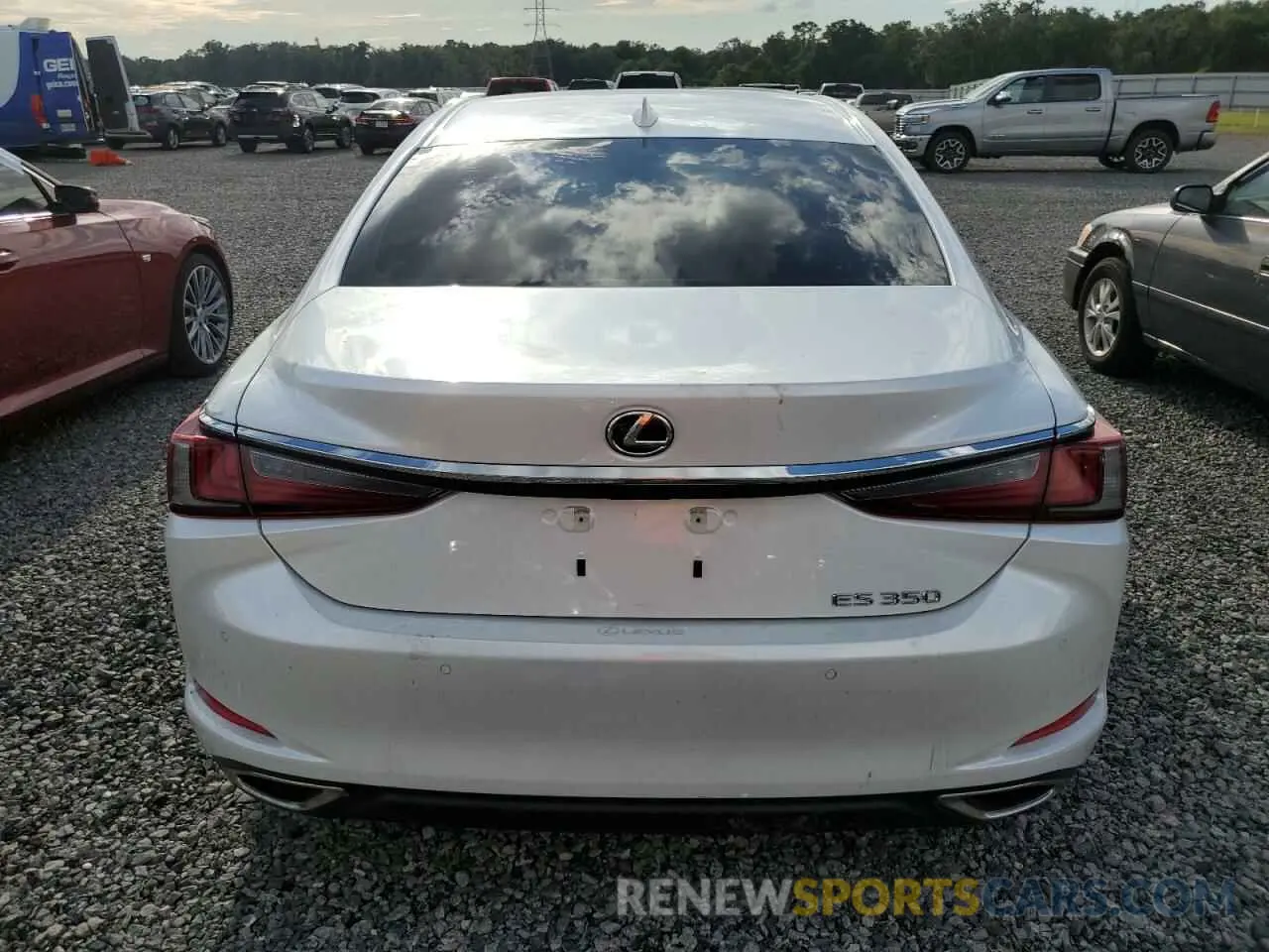 6 Photograph of a damaged car 58ADZ1B1XPU150837 LEXUS ES350 2023