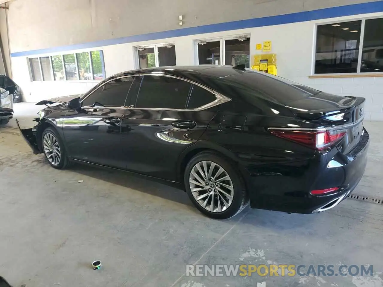 2 Photograph of a damaged car 58AEZ1B15PU149597 LEXUS ES350 2023