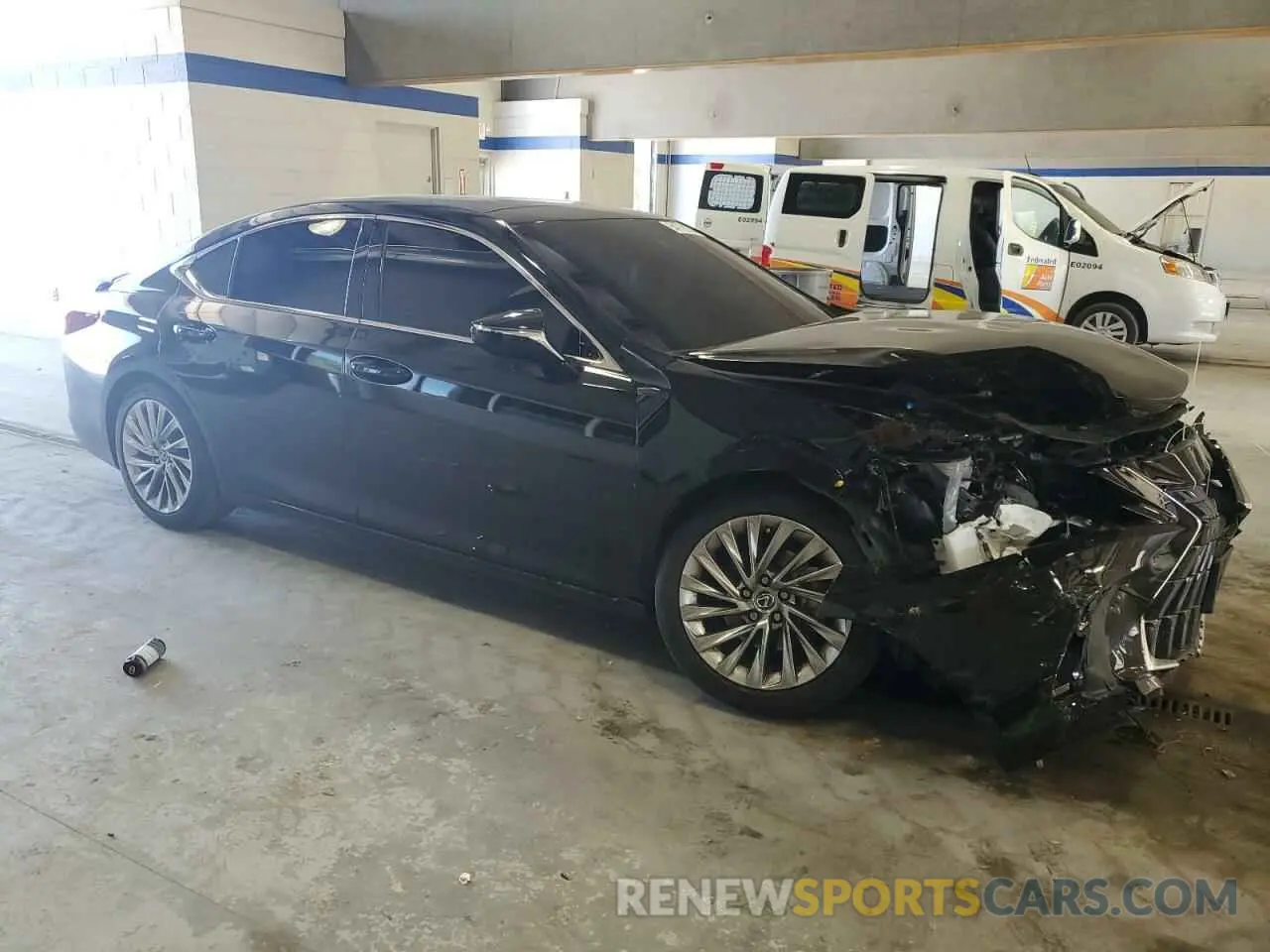 4 Photograph of a damaged car 58AEZ1B15PU149597 LEXUS ES350 2023