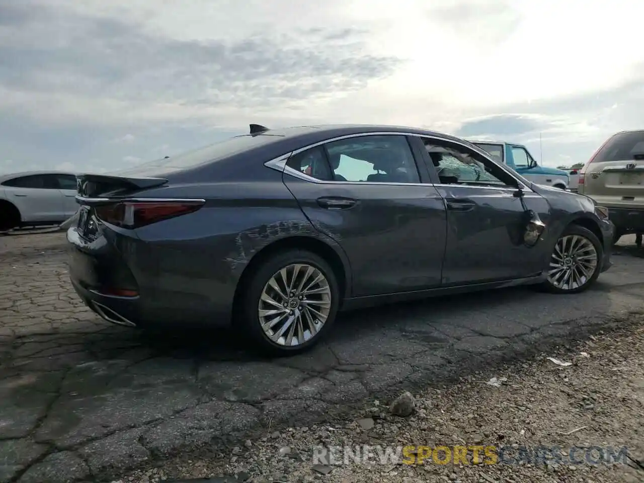 3 Photograph of a damaged car 58AFZ1B10PU155778 LEXUS ES350 2023