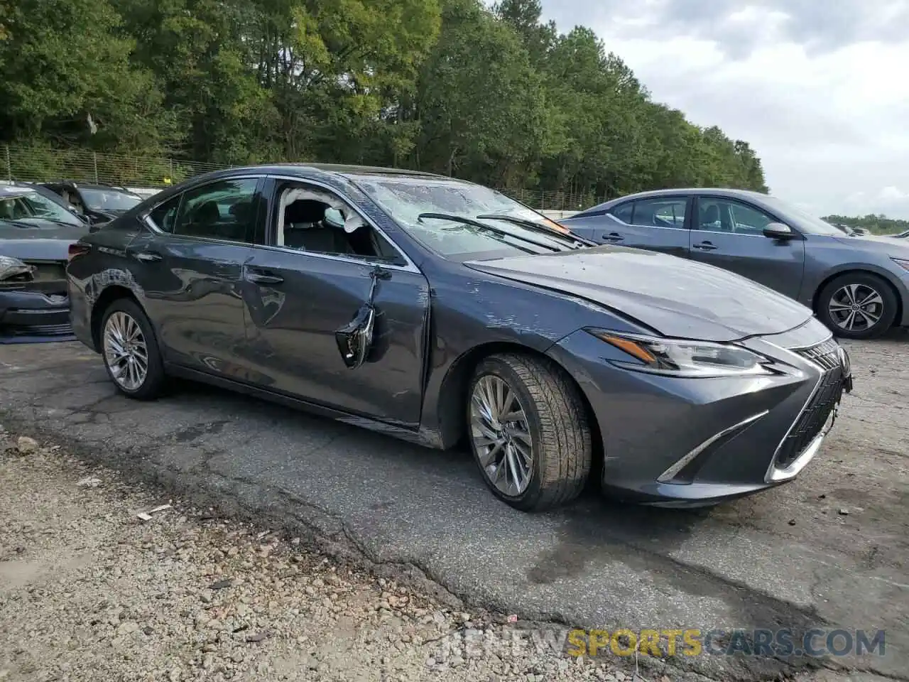 4 Photograph of a damaged car 58AFZ1B10PU155778 LEXUS ES350 2023