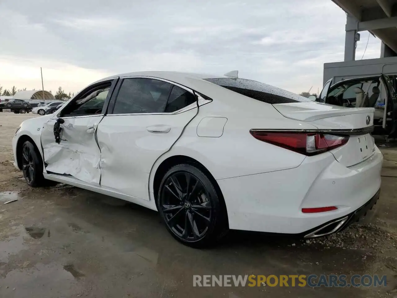 2 Photograph of a damaged car 58AJZ1B15PU152661 LEXUS ES350 2023