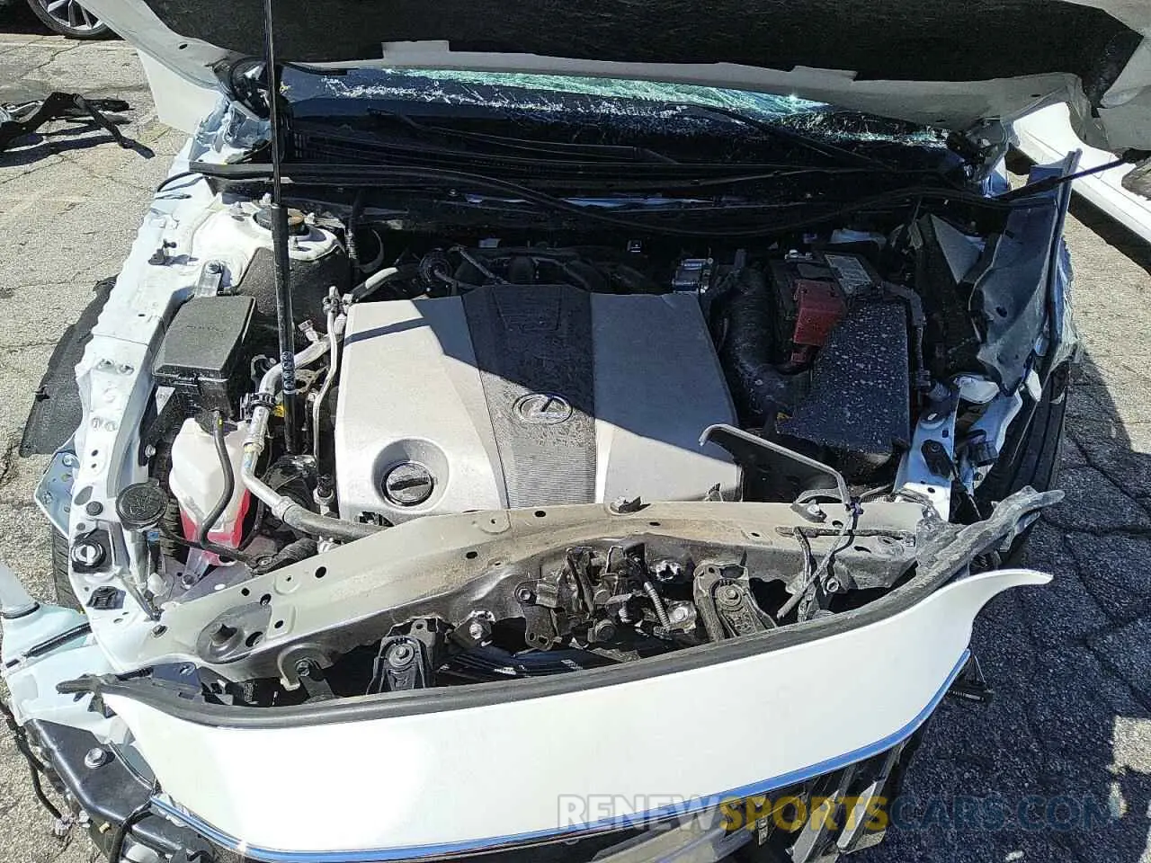 11 Photograph of a damaged car 58ACZ1B10RU183943 LEXUS ES350 2024