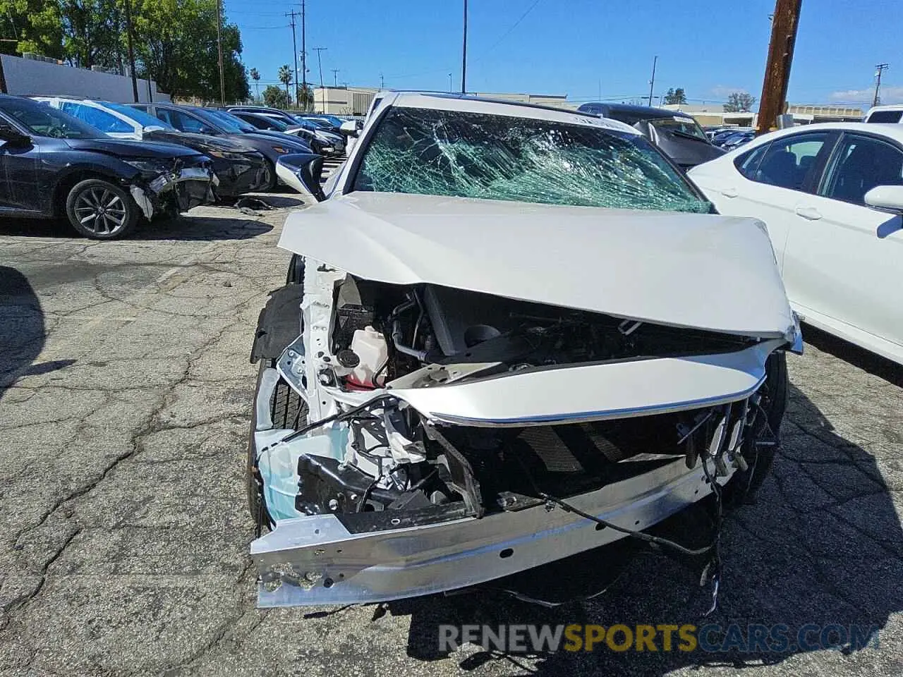 5 Photograph of a damaged car 58ACZ1B10RU183943 LEXUS ES350 2024