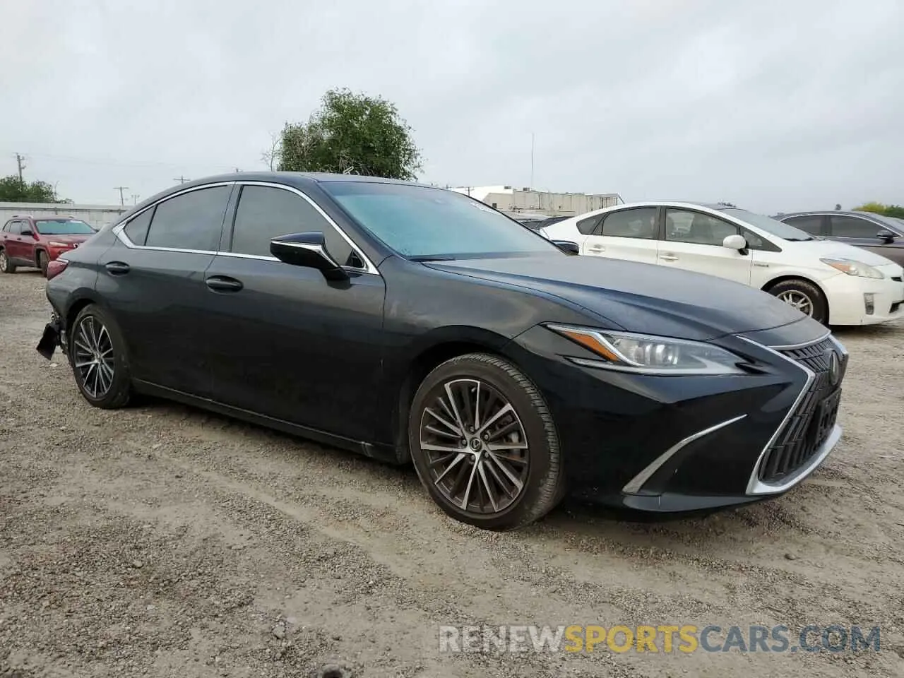 4 Photograph of a damaged car 58ADZ1B11RU167660 LEXUS ES350 2024