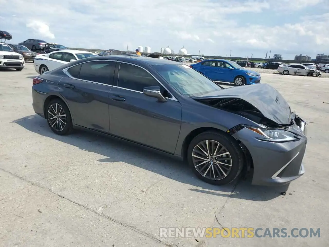 4 Photograph of a damaged car 58ADZ1B12RU161897 LEXUS ES350 2024