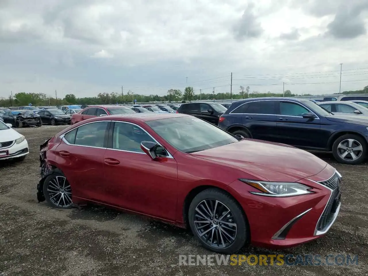 4 Photograph of a damaged car 58ADZ1B12RU175072 LEXUS ES350 2024