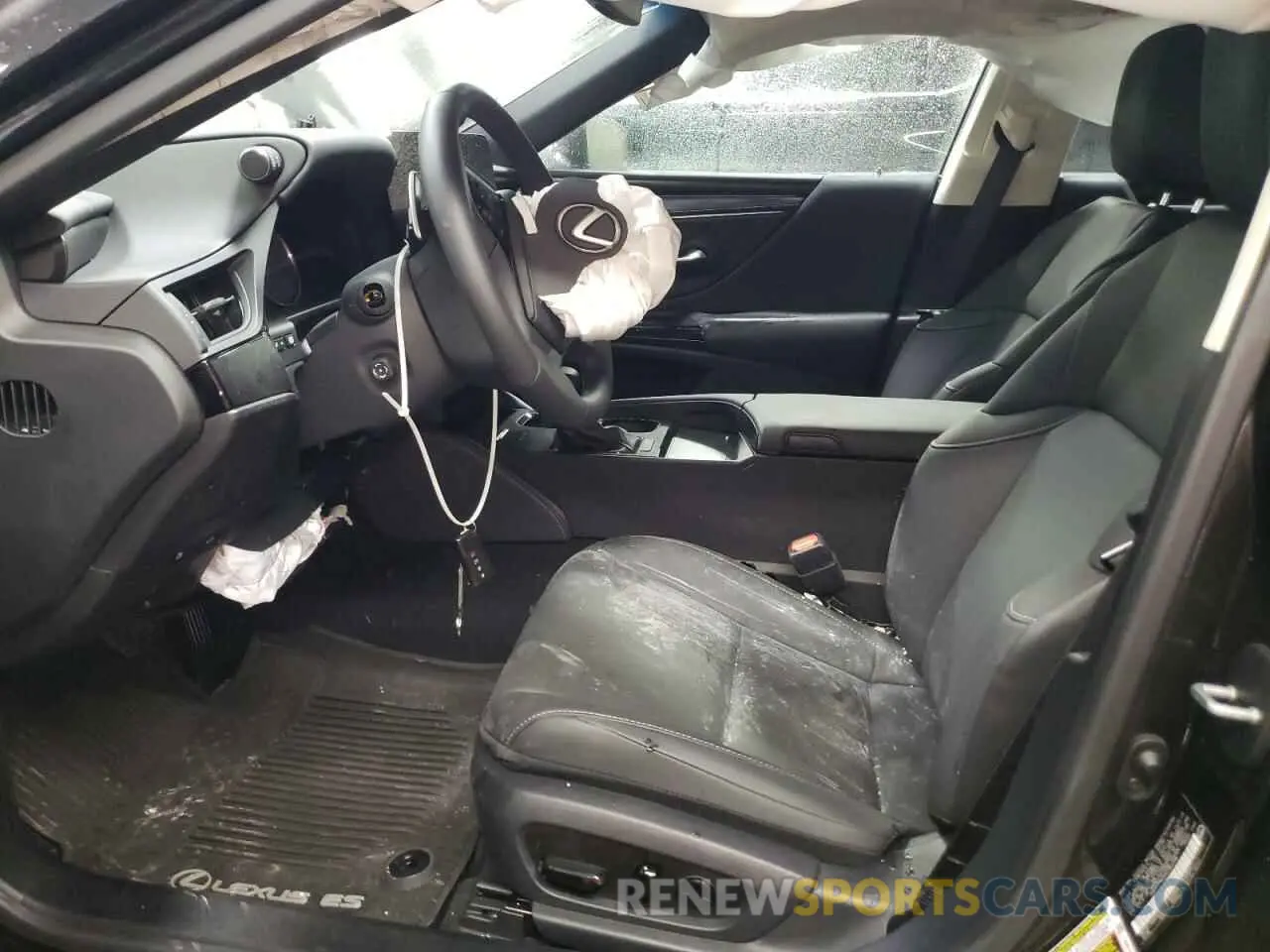 7 Photograph of a damaged car 58ADZ1B14RU182718 LEXUS ES350 2024