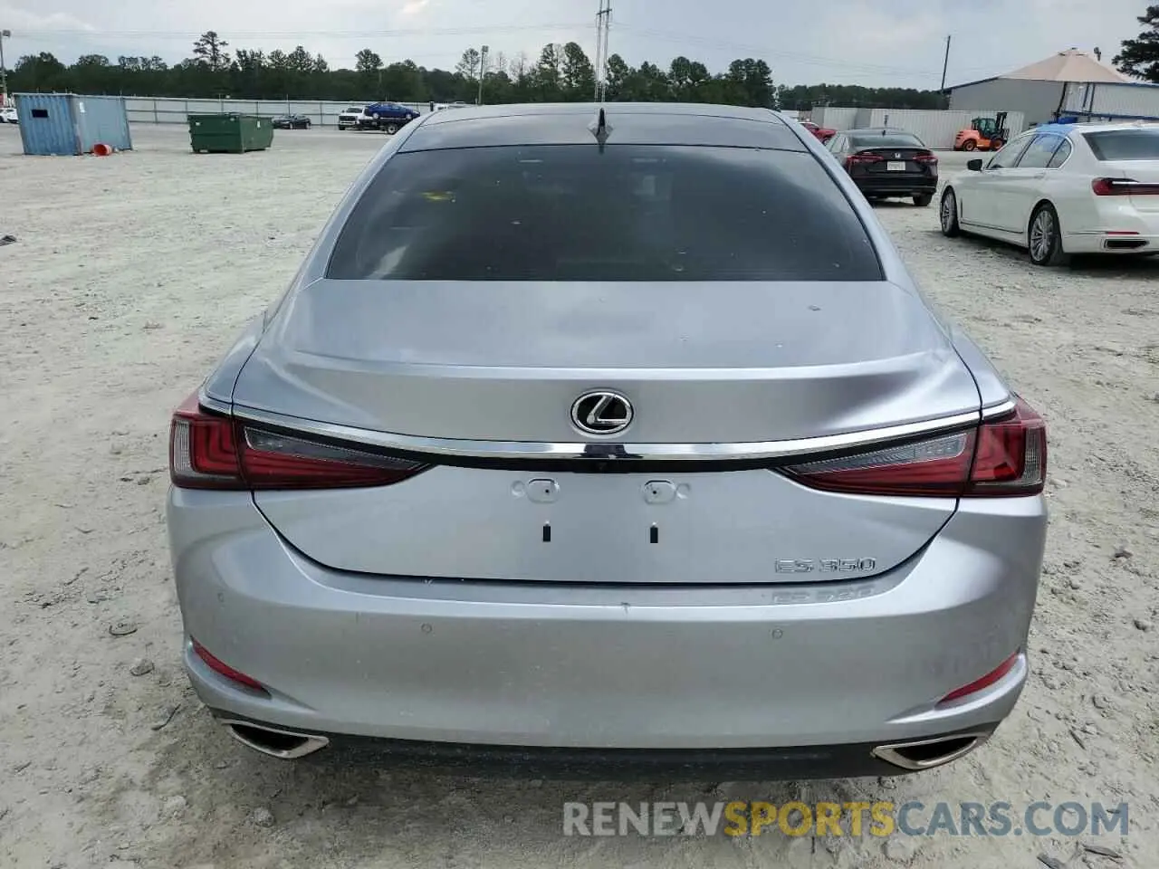 6 Photograph of a damaged car 58ADZ1B17RU177285 LEXUS ES350 2024