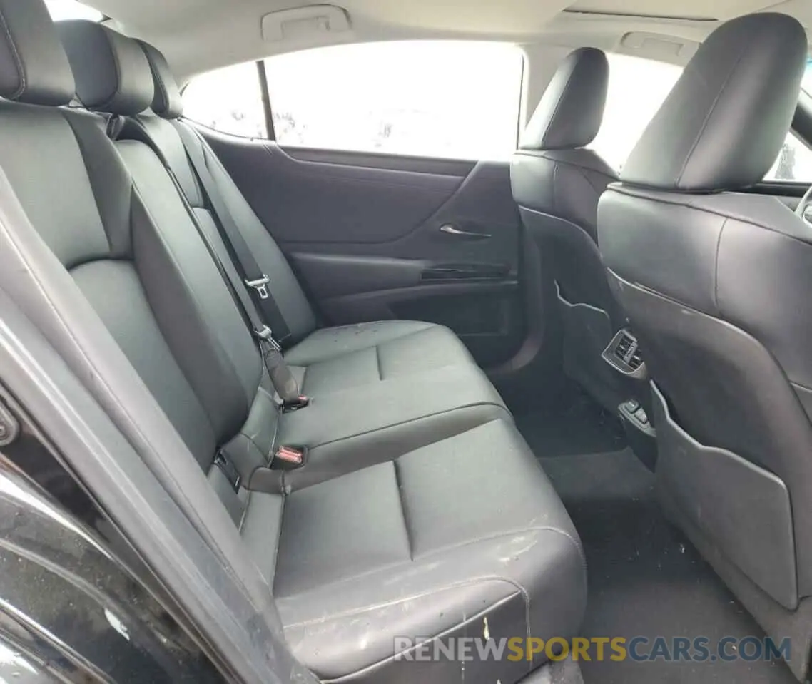 10 Photograph of a damaged car 58ADZ1B17RU180199 LEXUS ES350 2024