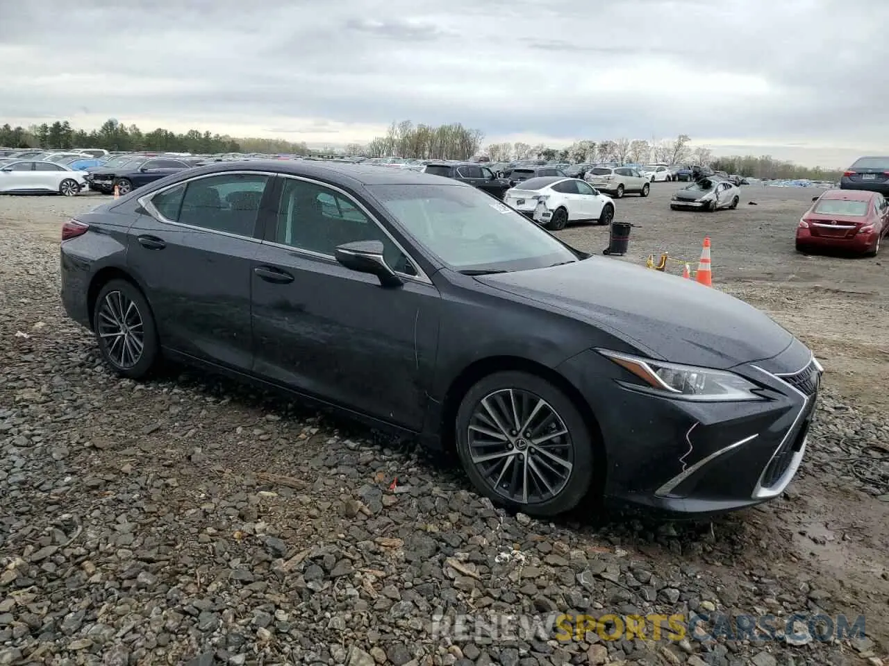 4 Photograph of a damaged car 58ADZ1B17RU180199 LEXUS ES350 2024