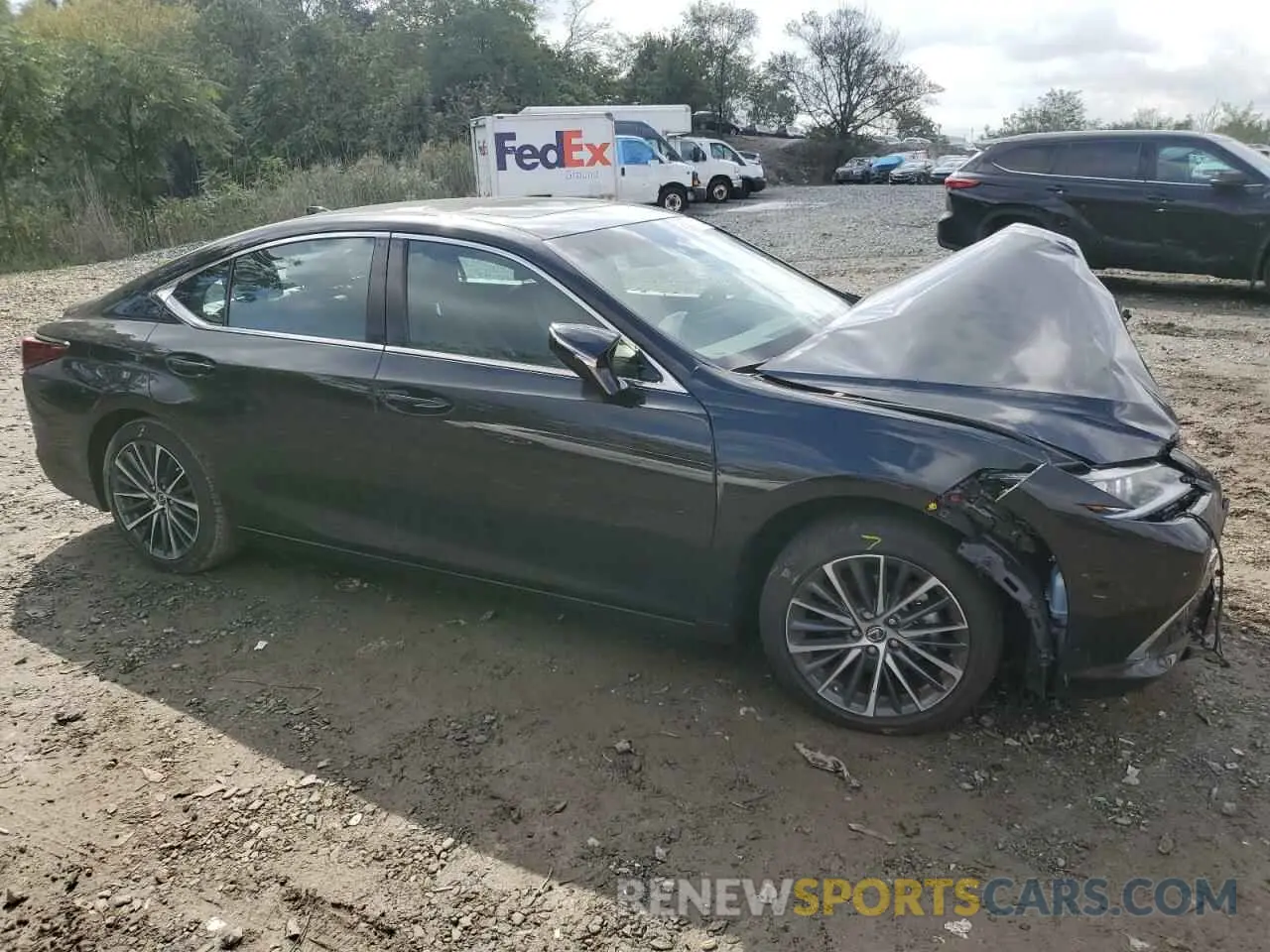 4 Photograph of a damaged car 58ADZ1B18RU174413 LEXUS ES350 2024
