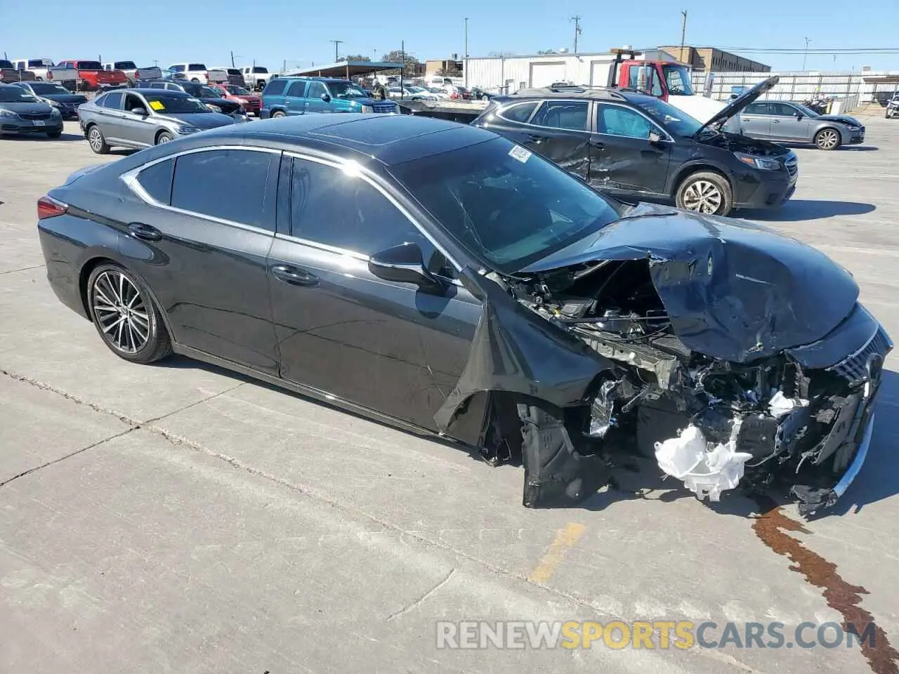 4 Photograph of a damaged car 58ADZ1B1XRU172999 LEXUS ES350 2024