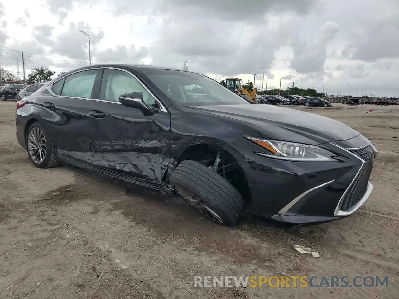 4 Photograph of a damaged car 58AEZ1B10RU162681 LEXUS ES350 2024
