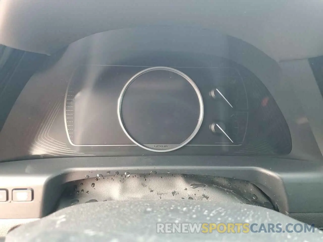 9 Photograph of a damaged car 58AEZ1B13RU180415 LEXUS ES350 2024
