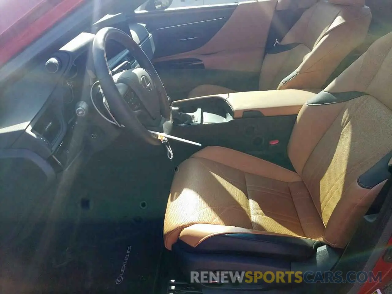 7 Photograph of a damaged car 58AEZ1B1XRU179116 LEXUS ES350 2024