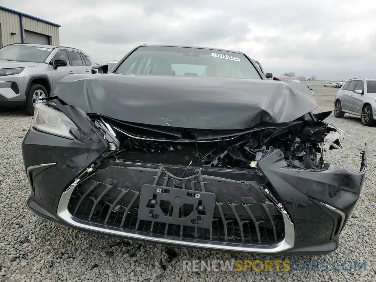5 Photograph of a damaged car 58AEZ1B1XRU182162 LEXUS ES350 2024