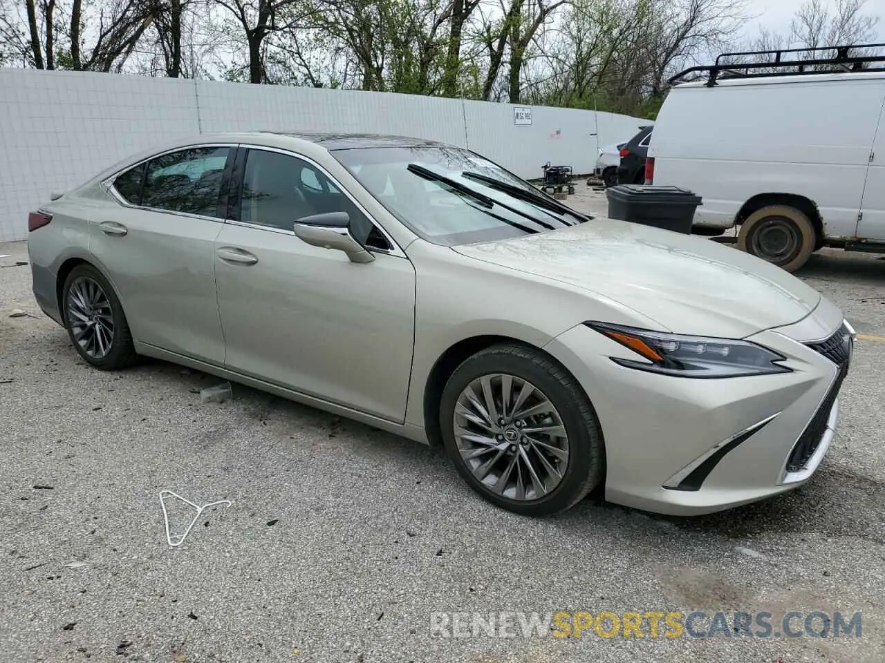4 Photograph of a damaged car 58AFZ1B14RU161411 LEXUS ES350 2024