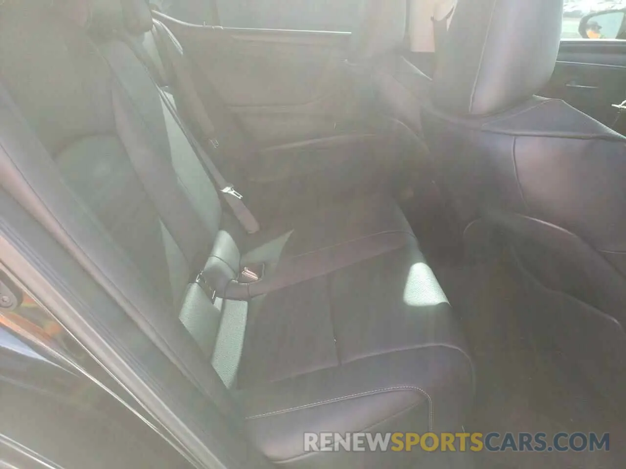 10 Photograph of a damaged car 58ADZ1B11SU191303 LEXUS ES350 2025