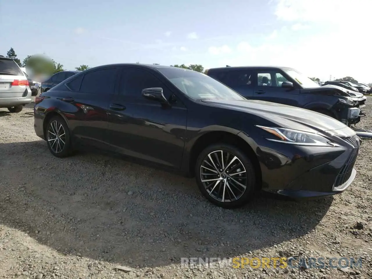 4 Photograph of a damaged car 58ADZ1B11SU191303 LEXUS ES350 2025