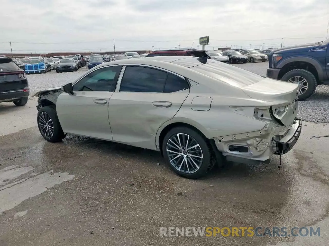 2 Photograph of a damaged car 58ADZ1B17SU186638 LEXUS ES350 2025