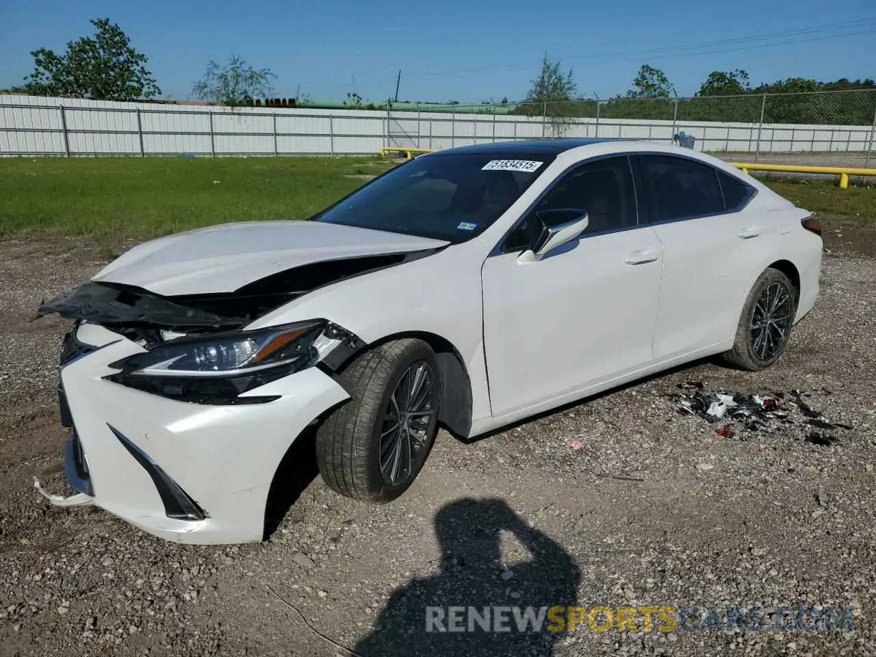 1 Photograph of a damaged car 58ADZ1B1XSU188240 LEXUS ES350 2025