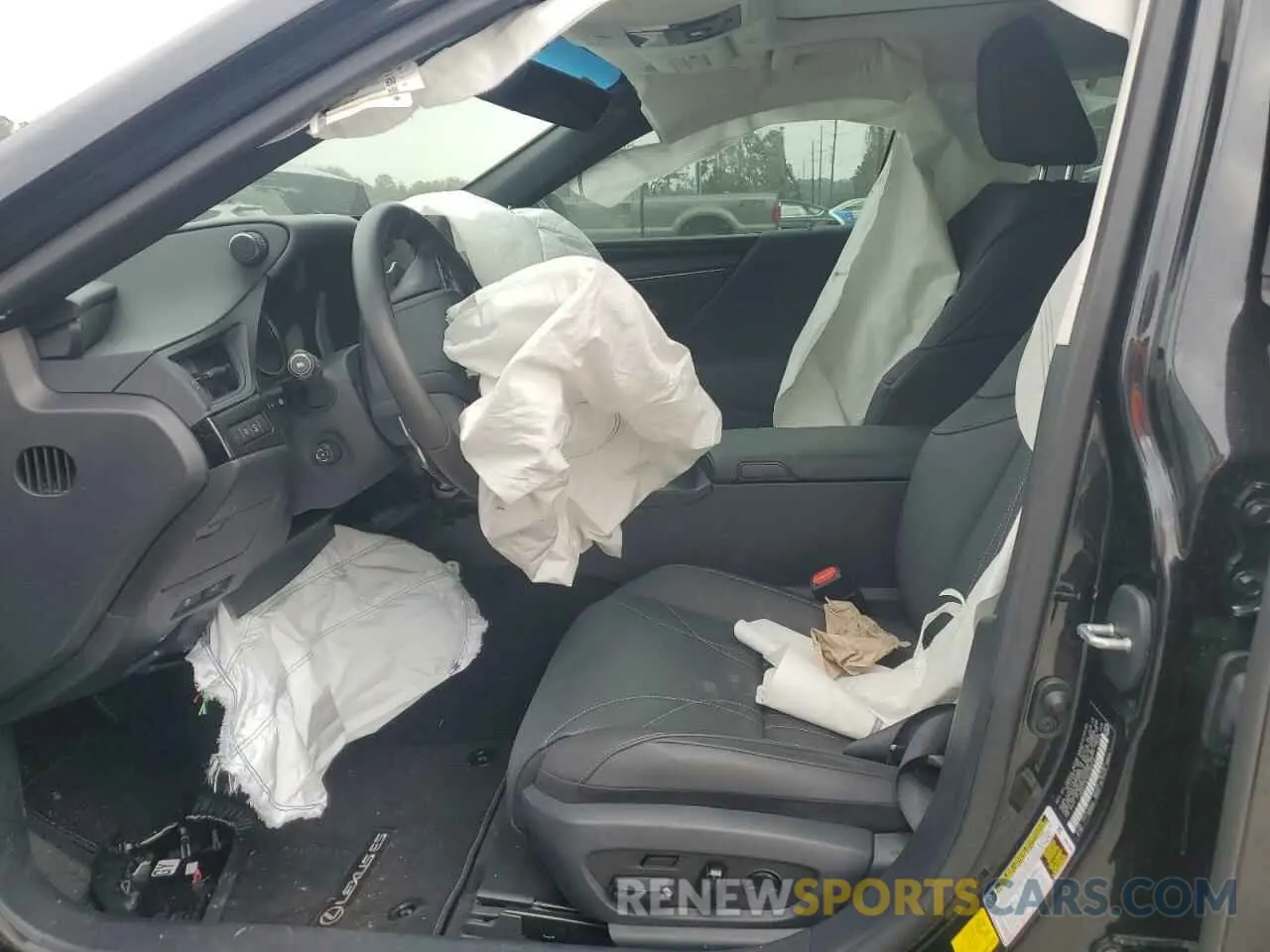 7 Photograph of a damaged car 58AEZ1B11SU185778 LEXUS ES350 2025