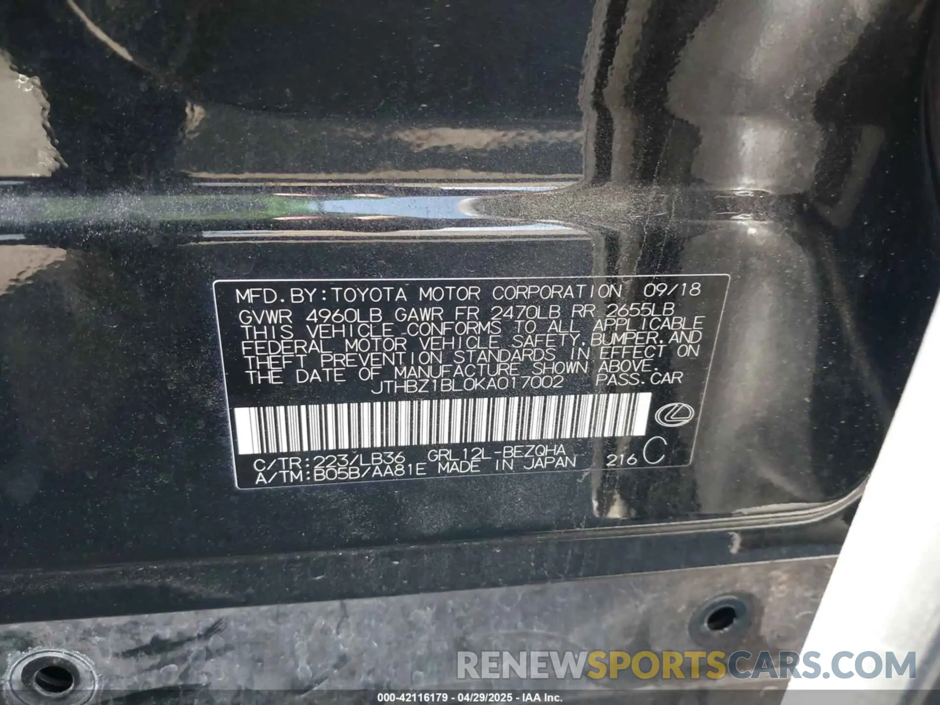 9 Photograph of a damaged car JTHBZ1BL0KA017002 LEXUS GS 350 2019