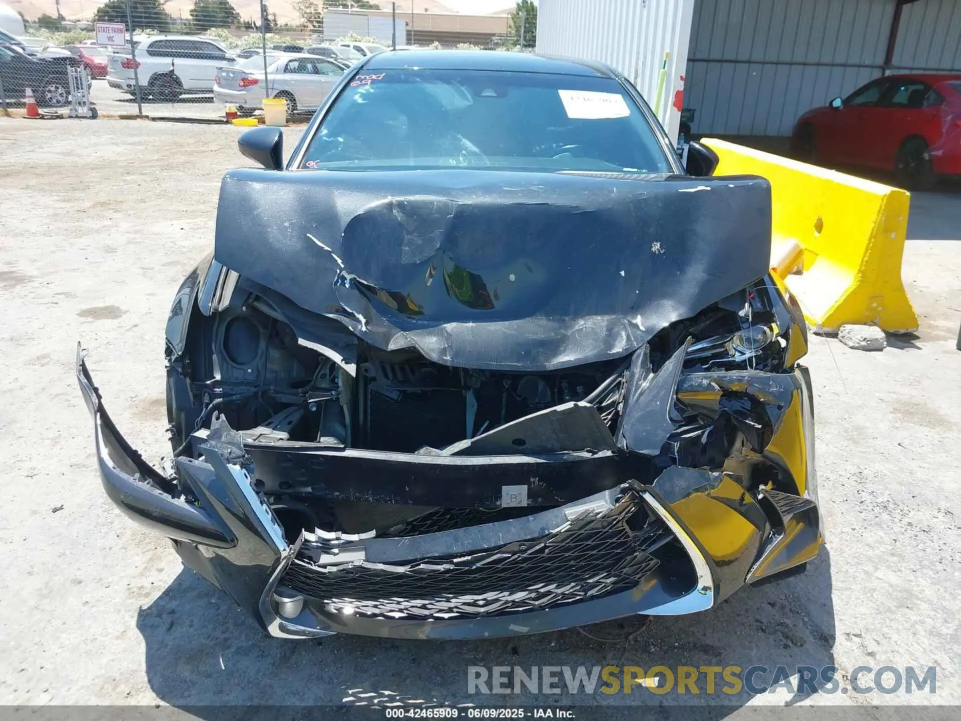 13 Photograph of a damaged car JTHBZ1BL0KA018408 LEXUS GS 350 2019