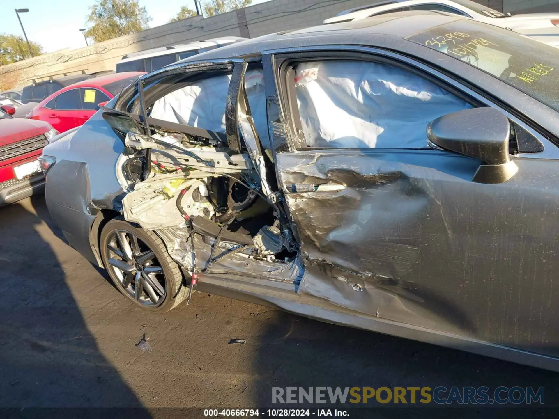 6 Photograph of a damaged car JTHEZ1BL0LA019296 LEXUS GS 350 2020