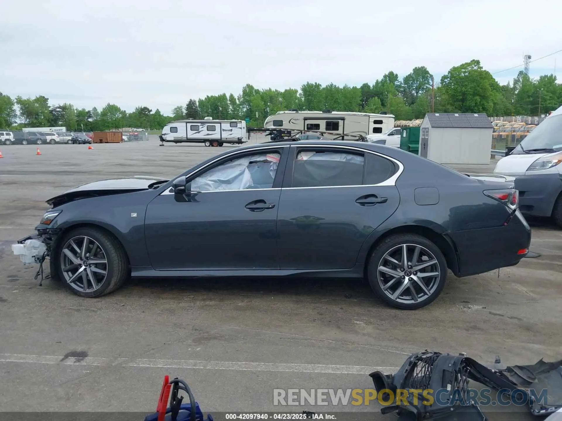 15 Photograph of a damaged car JTHEZ1CL8LA012496 LEXUS GS 350 2020