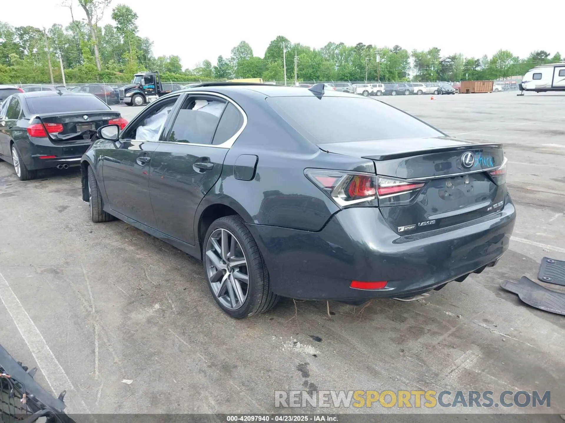 3 Photograph of a damaged car JTHEZ1CL8LA012496 LEXUS GS 350 2020