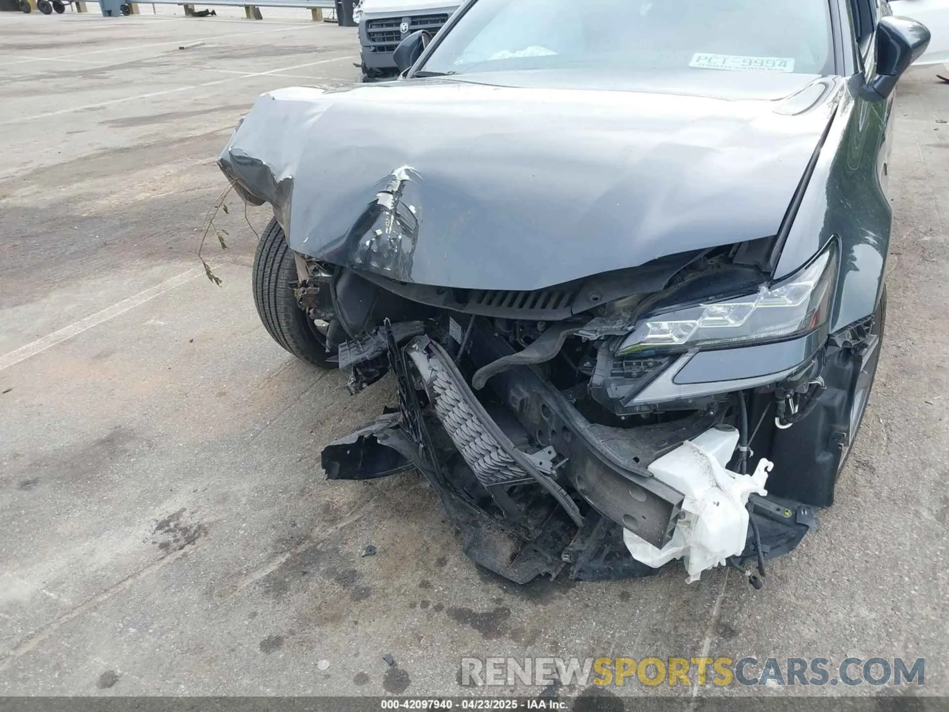 6 Photograph of a damaged car JTHEZ1CL8LA012496 LEXUS GS 350 2020