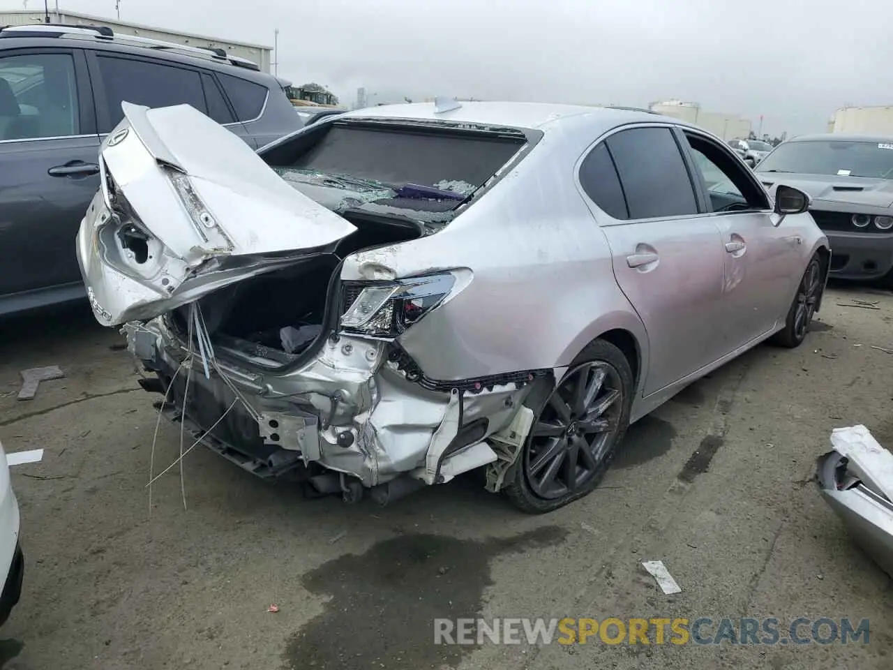 3 Photograph of a damaged car JTHBE1BL5FA016817 LEXUS GS350 2015