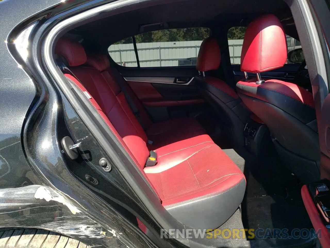 6 Photograph of a damaged car JTHBZ1BL4KA019044 LEXUS GS350 2019