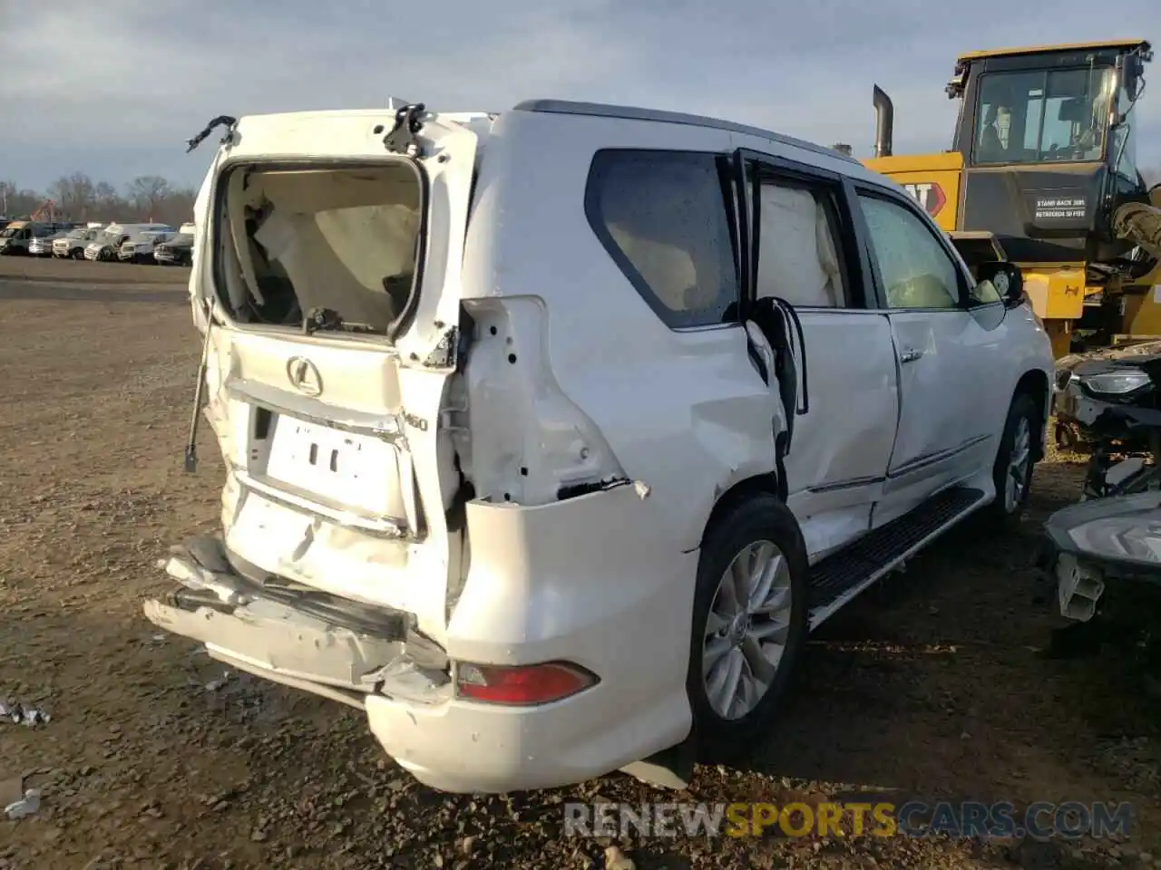 4 Photograph of a damaged car JTJBM7FX0K5215567 LEXUS GX 2019