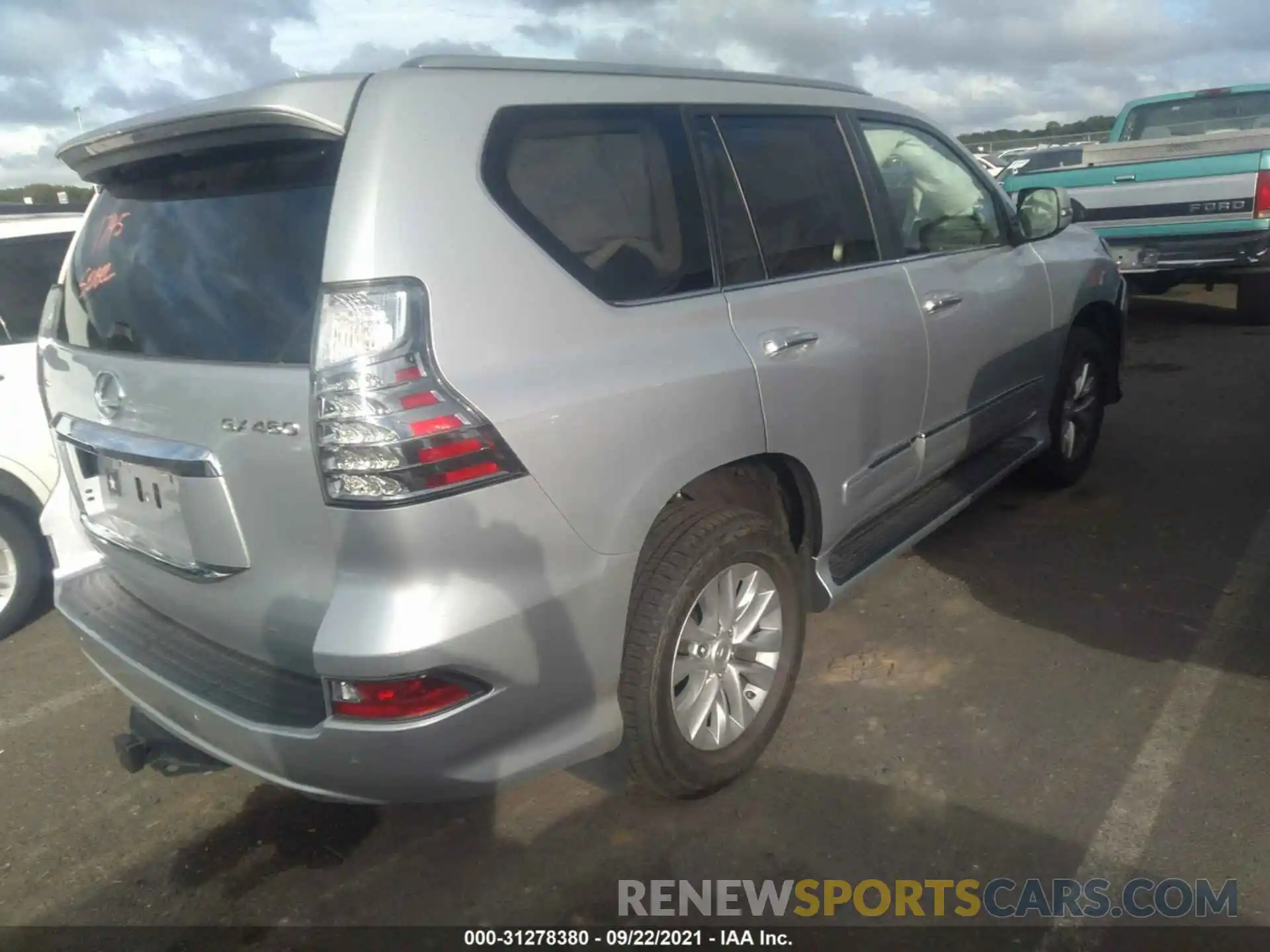 4 Photograph of a damaged car JTJBM7FX0K5217447 LEXUS GX 2019