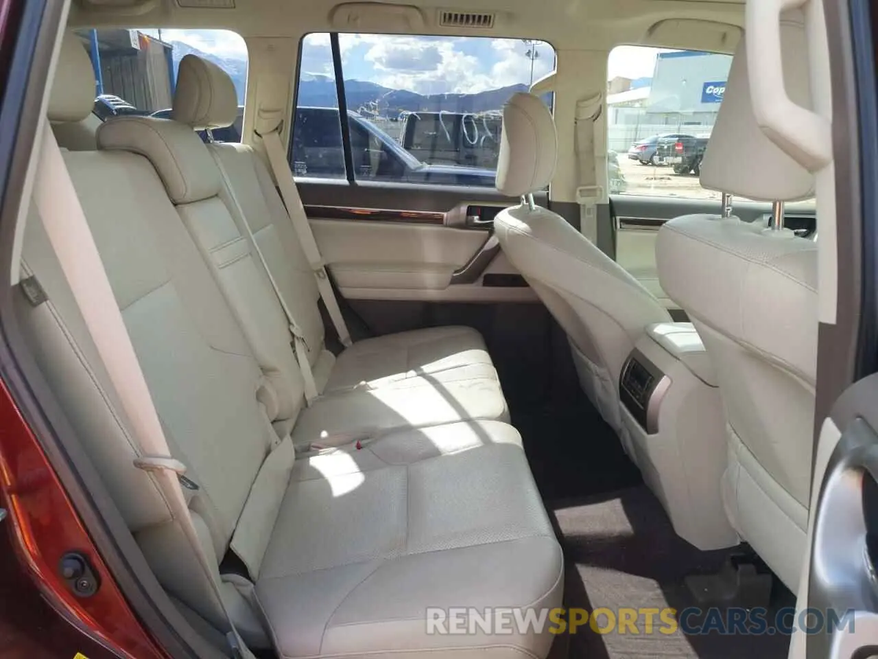 11 Photograph of a damaged car JTJBM7FX0K5219876 LEXUS GX 2019